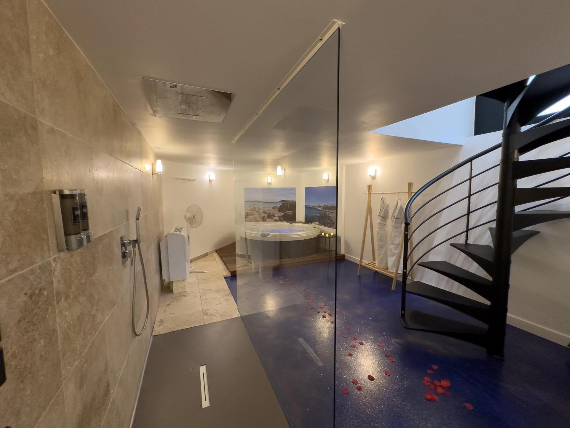 Mieuxqualhotel Jacuzzi Privatif La Parenthese Bordeaux Eksteriør bilde