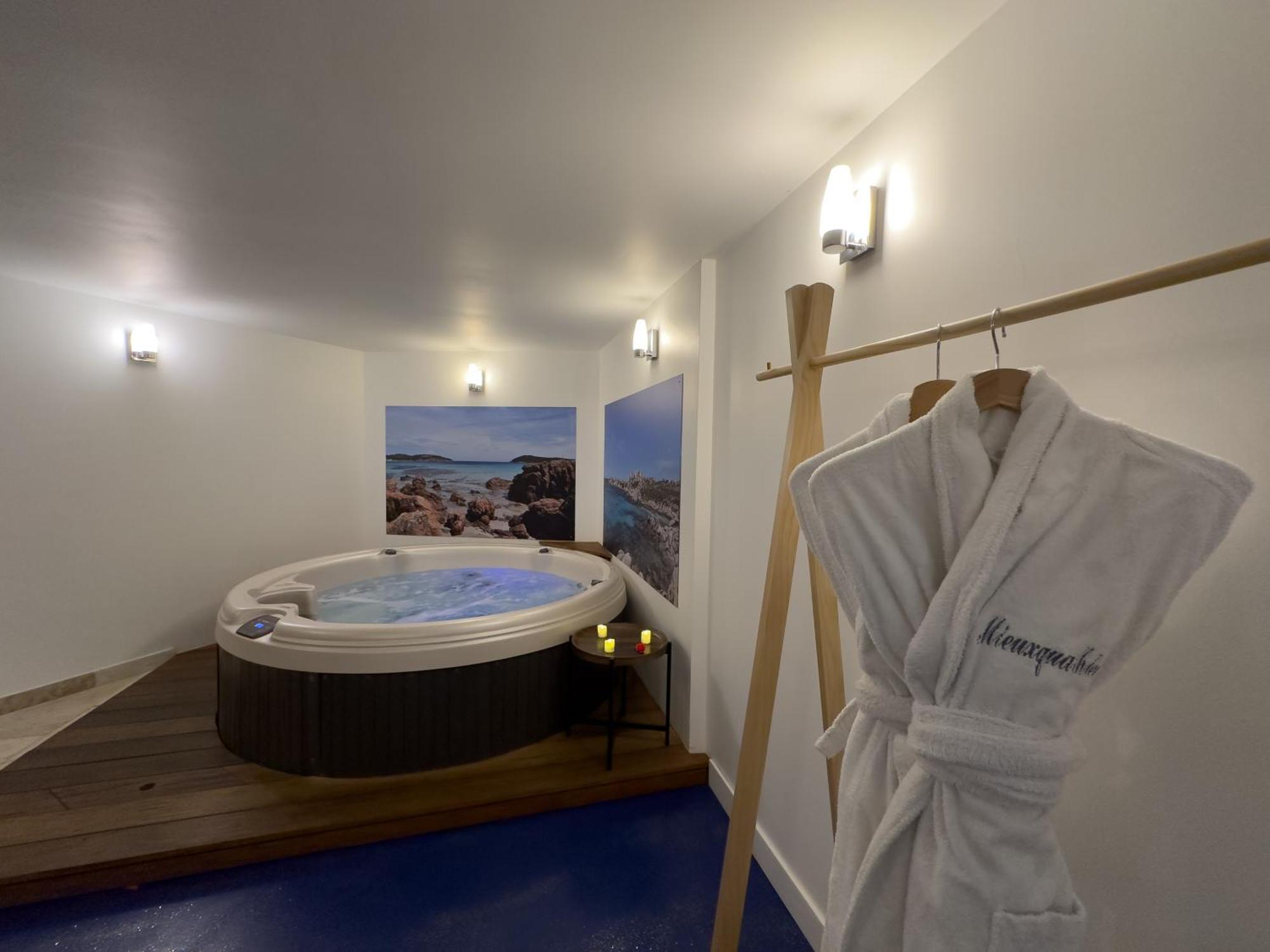 Mieuxqualhotel Jacuzzi Privatif La Parenthese Bordeaux Eksteriør bilde